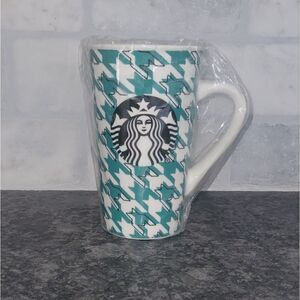 NWT Starbucks Ceramic Tall 16oz Holiday Coffee Mug Green Checkered  Houndstooth